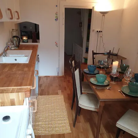 Chaleureuse Maison Avec Jacuzzi Ferienhaus